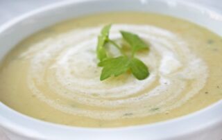 Crema de patatas y perifollo